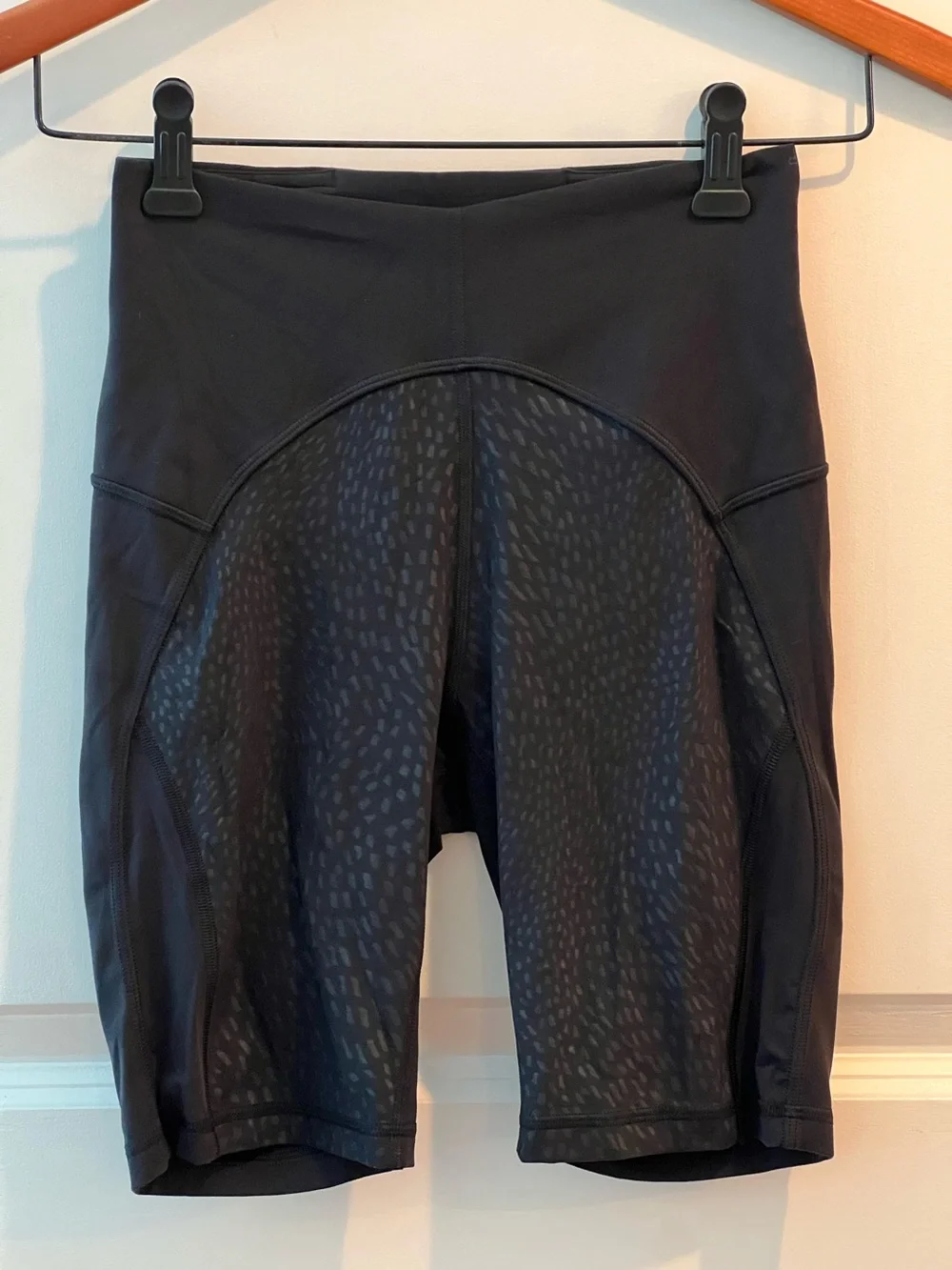 Lululemon Unlimit High Rise Short 4 Nulu Black High Rise Leopard Print